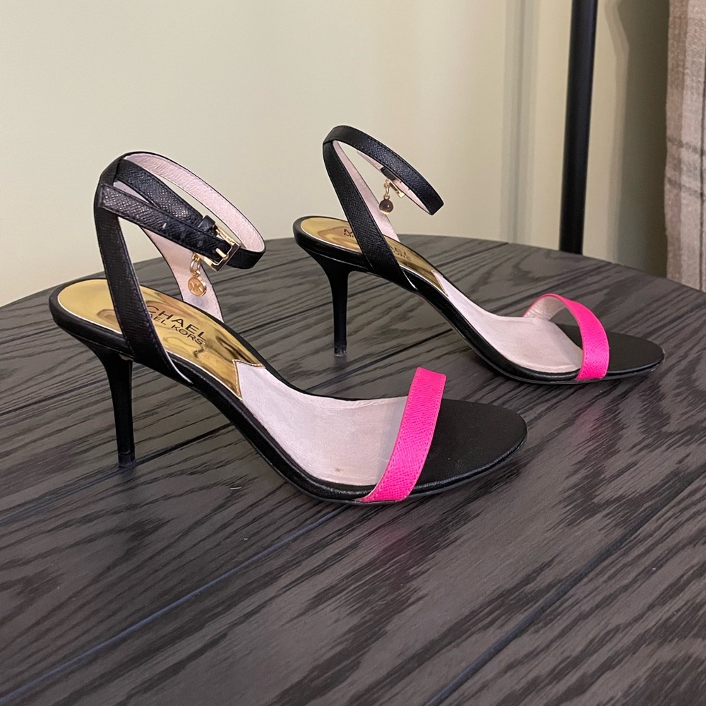 Michael Kors shoes size 6 - Picture 1 of 5